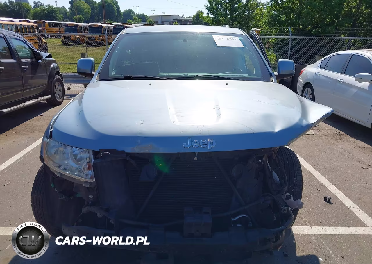 2013 Jeep Grand Cherokee Laredo VIN:1C4RJEAG9DC558544 - 12
