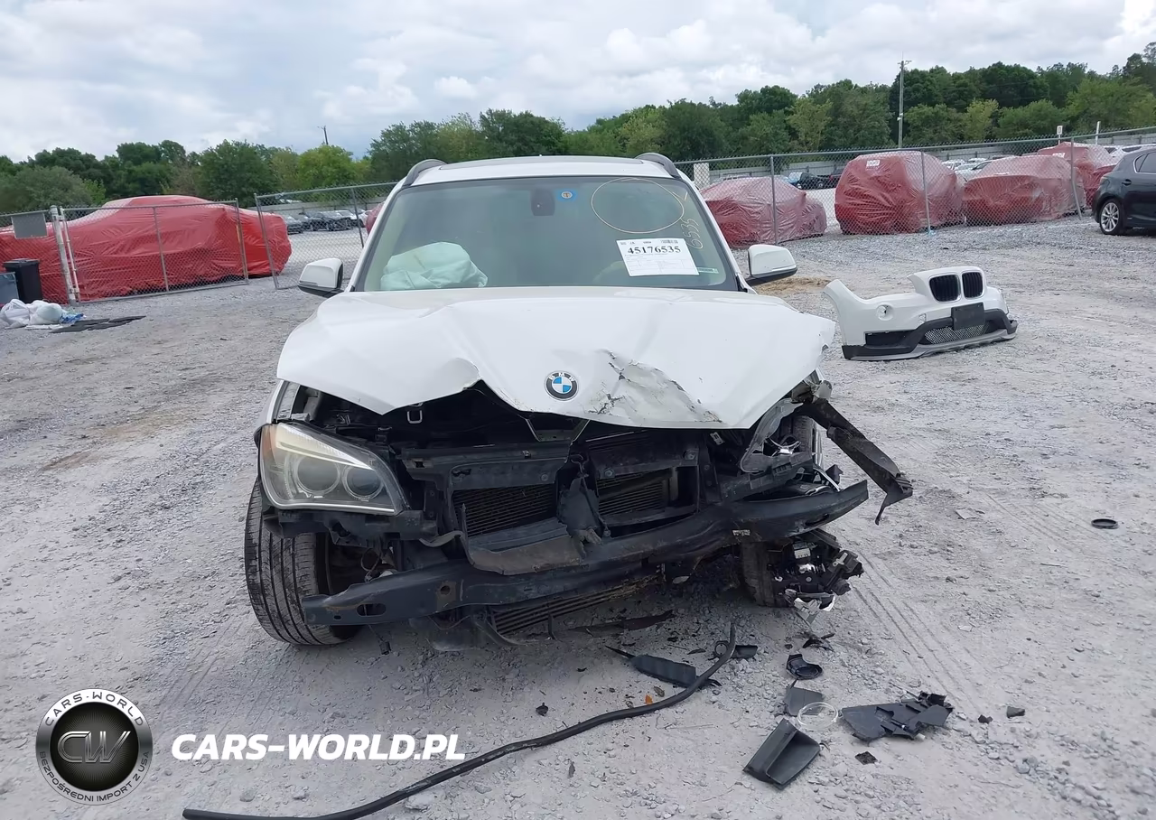 2015 BMW X1 Sdrive28I VIN:WBAVM1C51FV315602 - 13