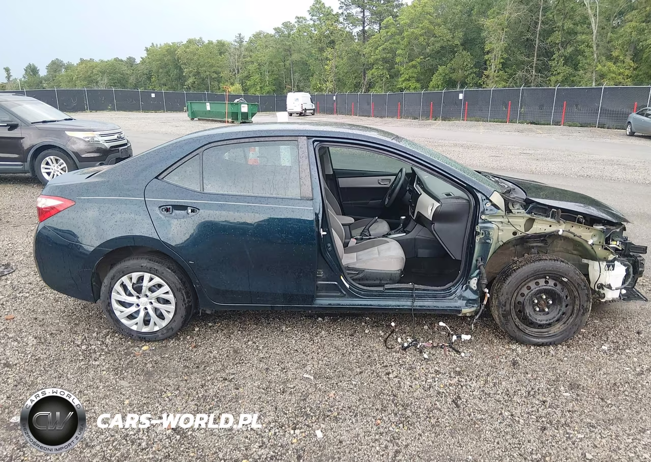 2019 Toyota Corolla Le VIN:2T1BURHE1KC212822 - 14