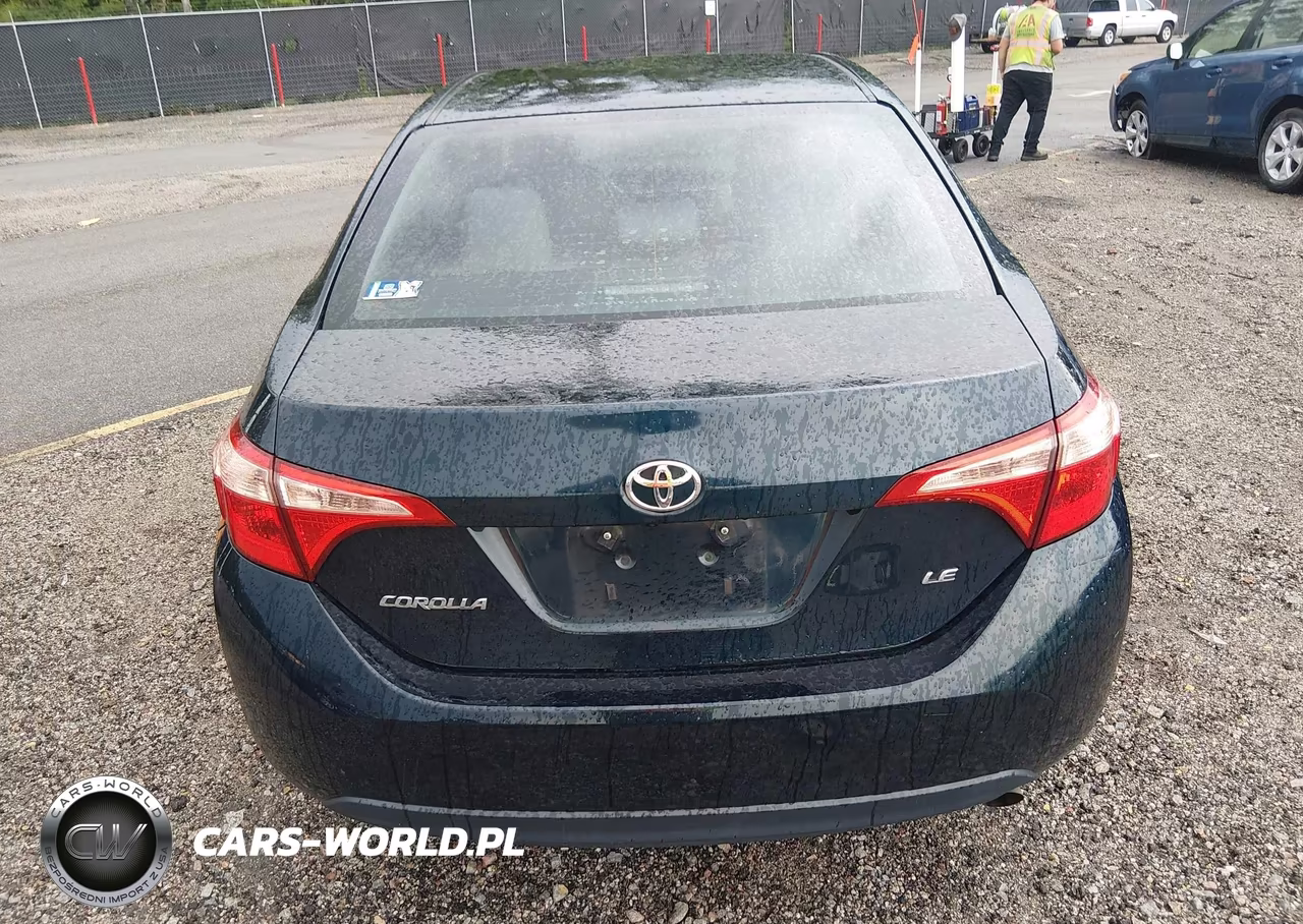 2019 Toyota Corolla Le VIN:2T1BURHE1KC212822 - 17