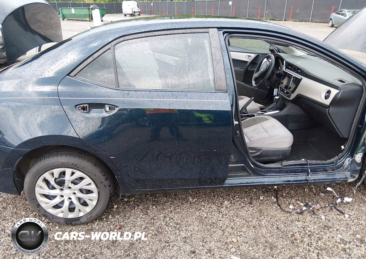 2019 Toyota Corolla Le VIN:2T1BURHE1KC212822 - 6