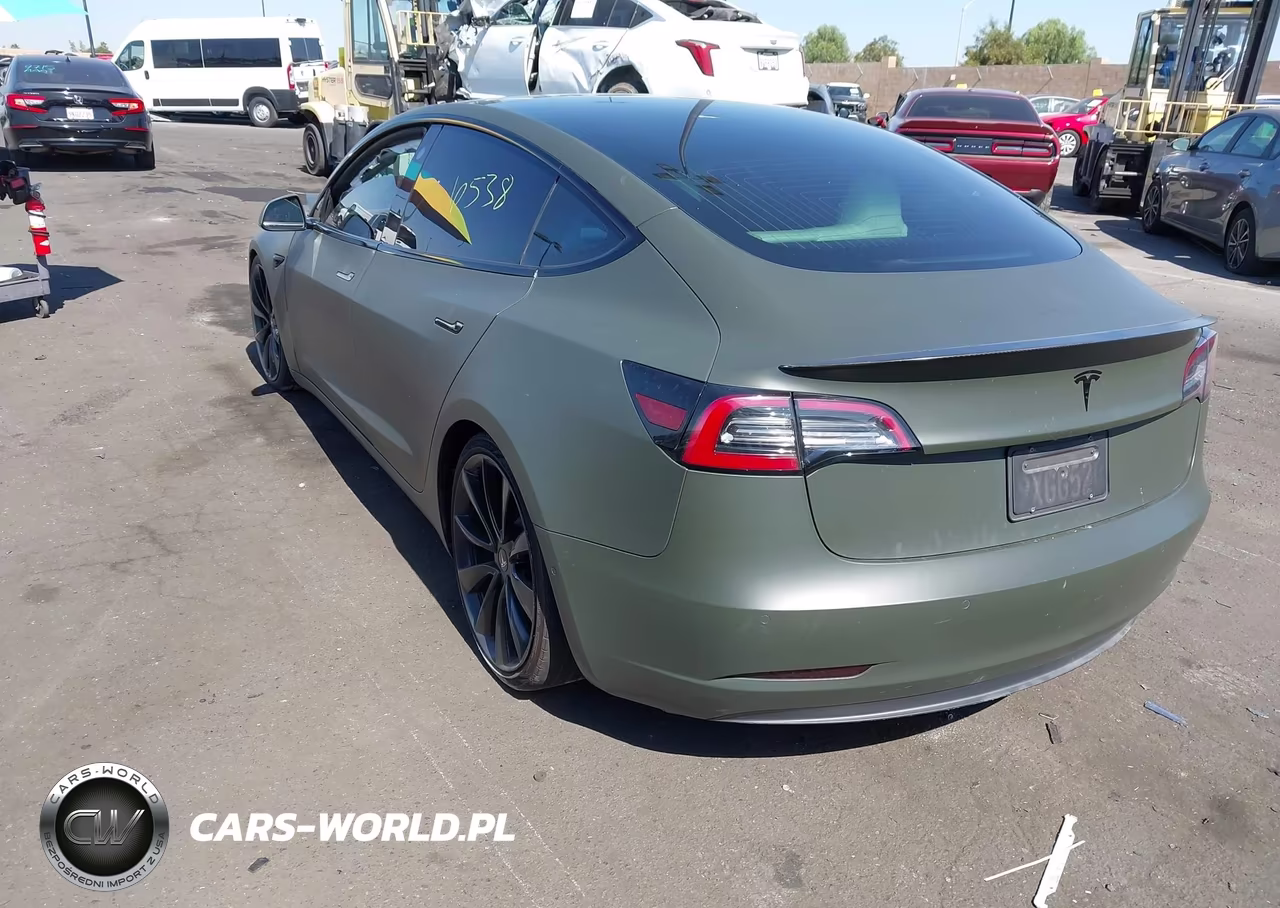 2020 Tesla Model 3 Performance Dual Motor All-Wheel Drive VIN:5YJ3E1EC7LF641725 - 3