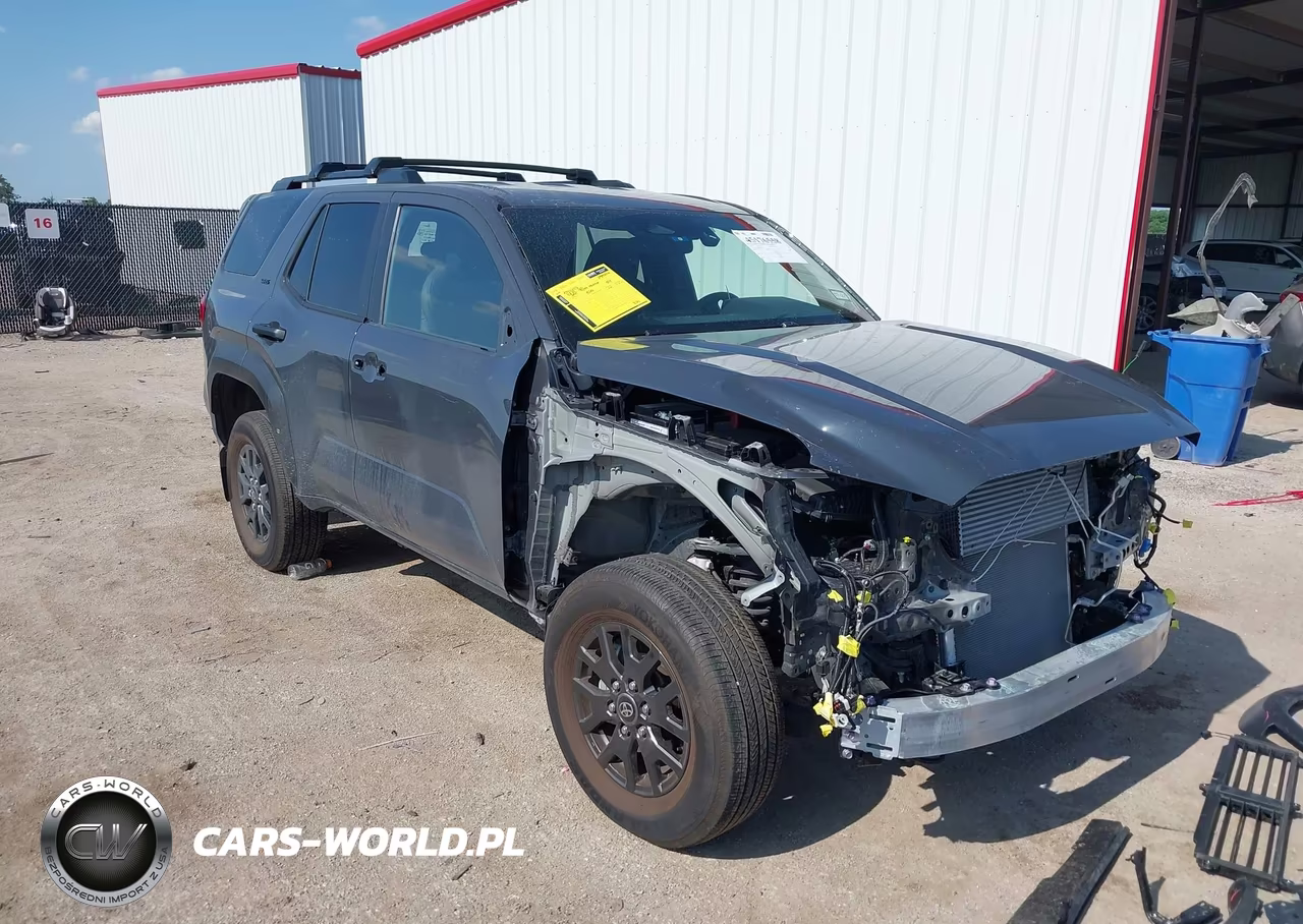 2025 Toyota 4Runner Sr5 – zdjęcie 1 z 17