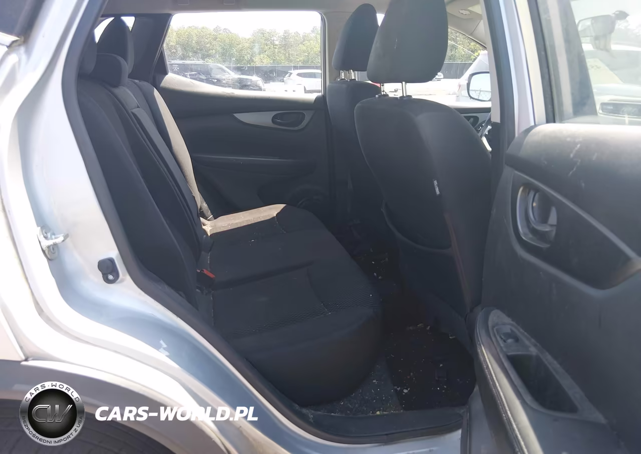 2018 Nissan Rogue Sport S VIN:JN1BJ1CPXJW150932 - 8