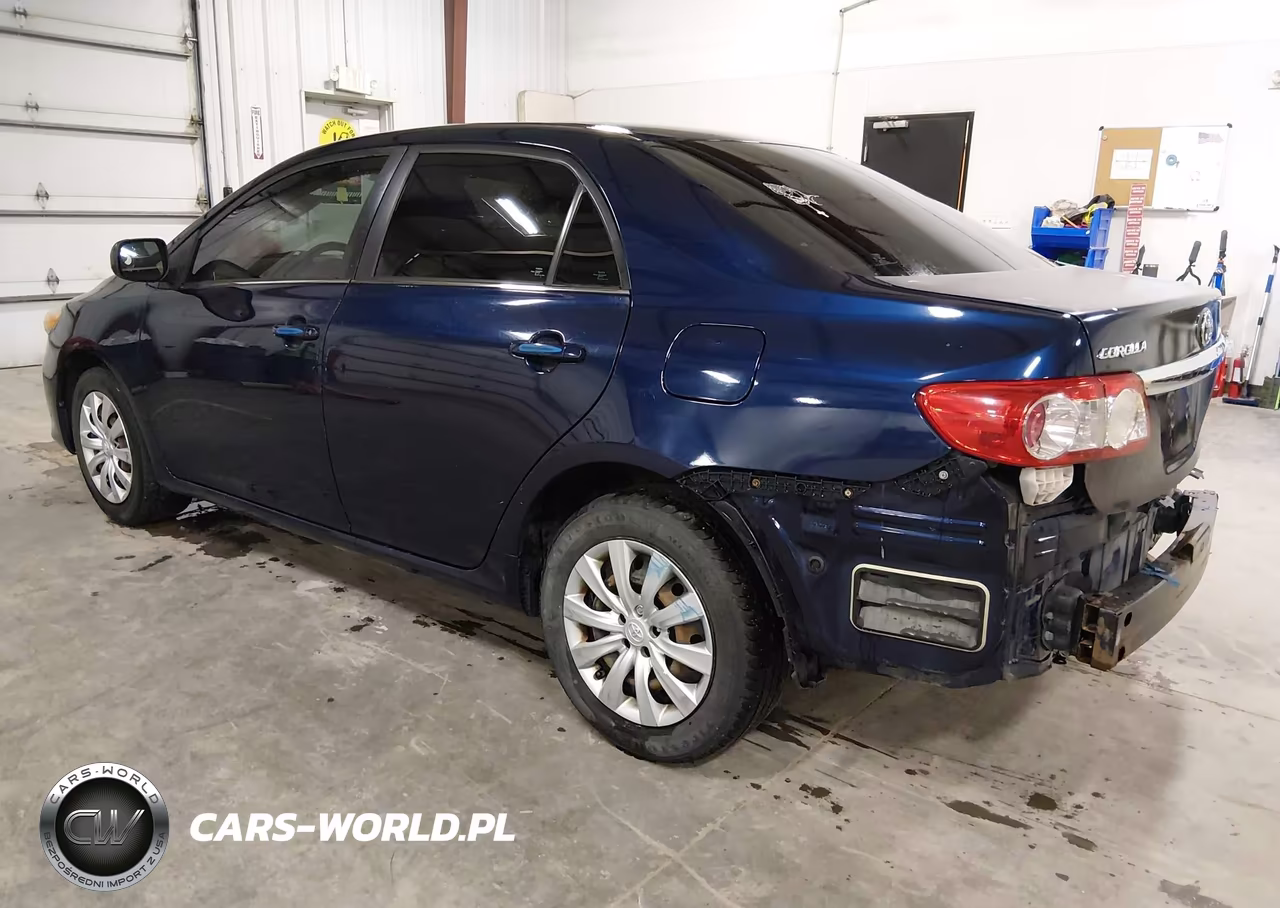 2013 Toyota Corolla Le VIN:2T1BU4EE8DC922228 - 3