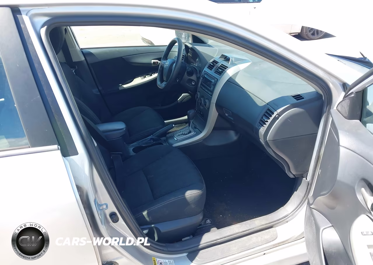 2012 Toyota Corolla S VIN:2T1BU4EE4CC875181 - 5