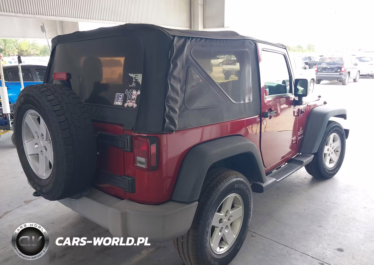 2012 Jeep Wrangler Sport VIN:1C4AJWAG6CL197923 - 4