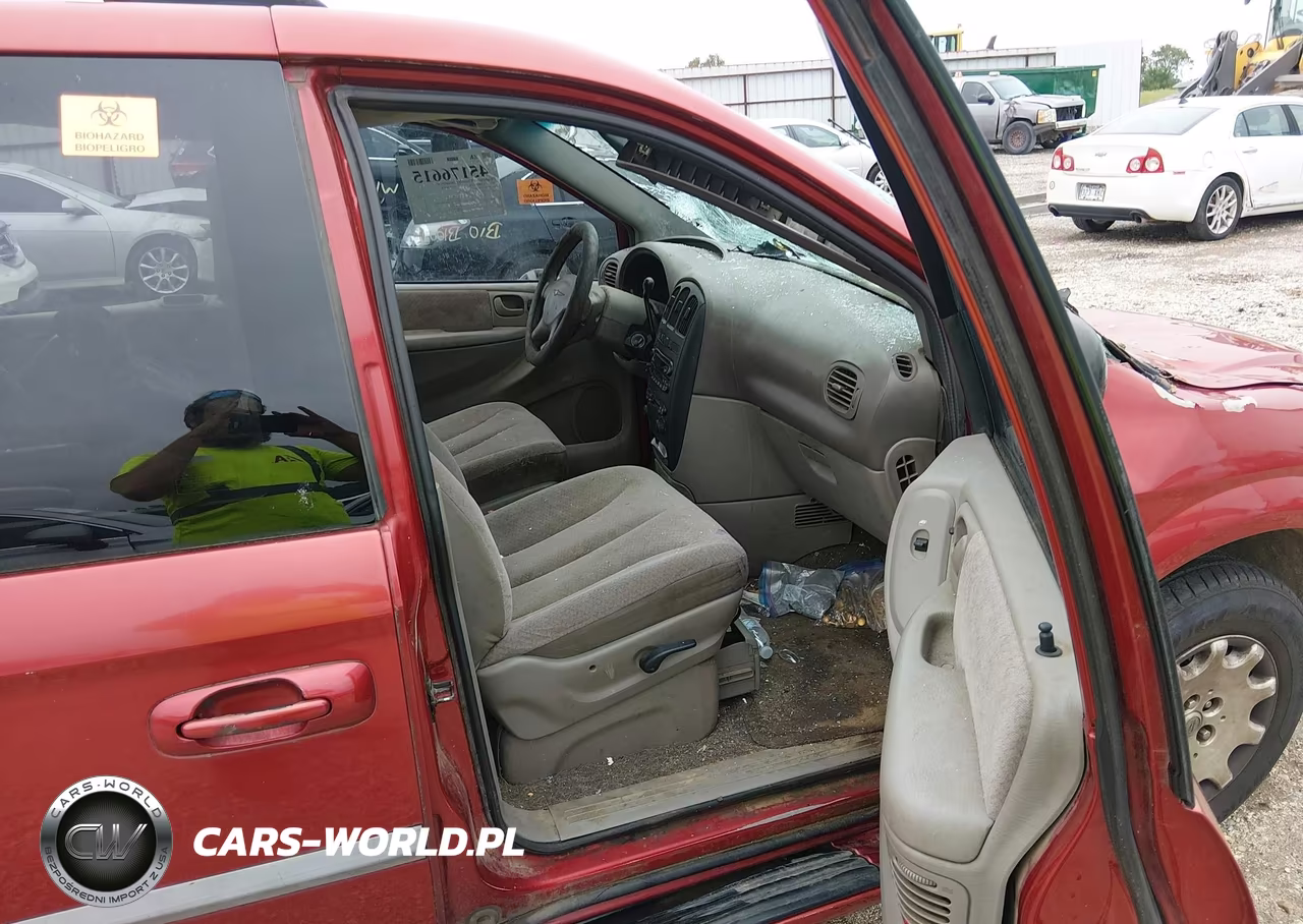 2001 Chrysler Voyager Lx VIN:1C4GJ45321B144080 - 5