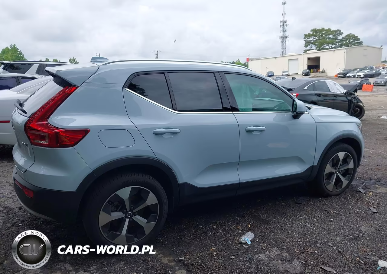 2025 Volvo Xc40 B5 Plus Bright Theme VIN:YV4L12UE6S2552196 - 13