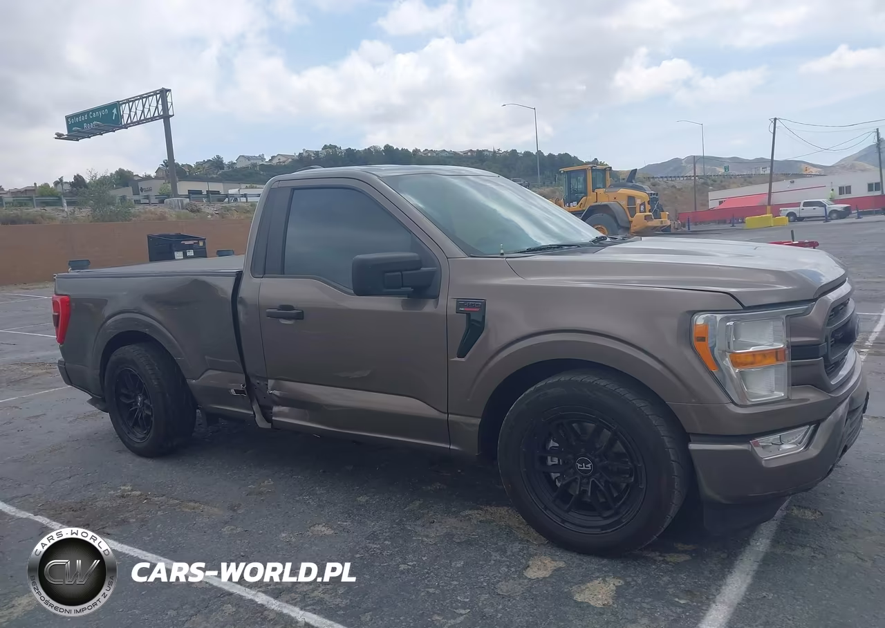 2022 Ford F-150 Xlt VIN:1FTMF1C54NKE38383 - 13