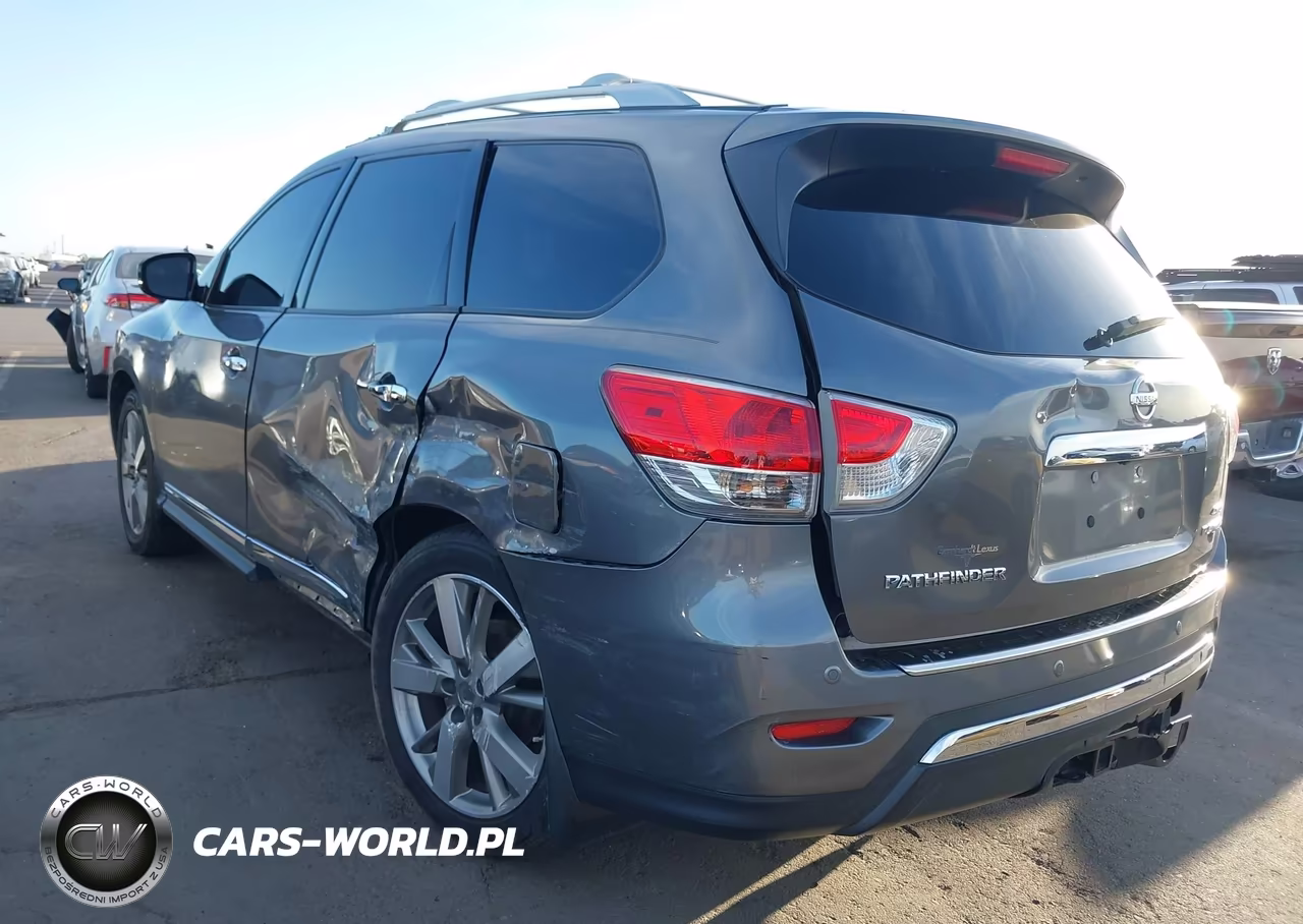 2015 Nissan Pathfinder Platinum VIN:5N1AR2MM5FC700487 - 3