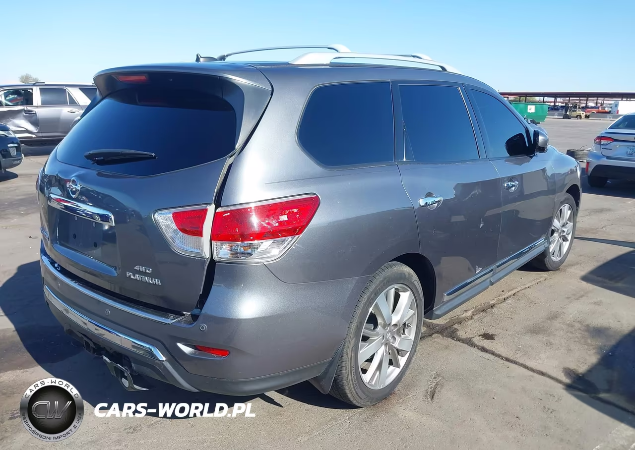 2015 Nissan Pathfinder Platinum VIN:5N1AR2MM5FC700487 - 4