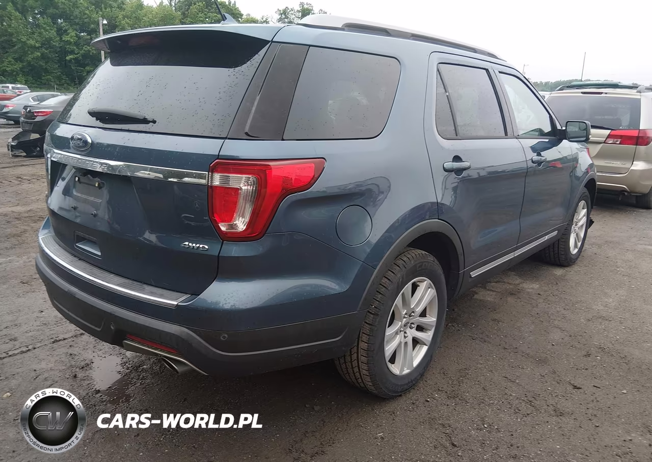 2018 Ford Explorer Xlt VIN:1FM5K8D84JGA51231 - 4