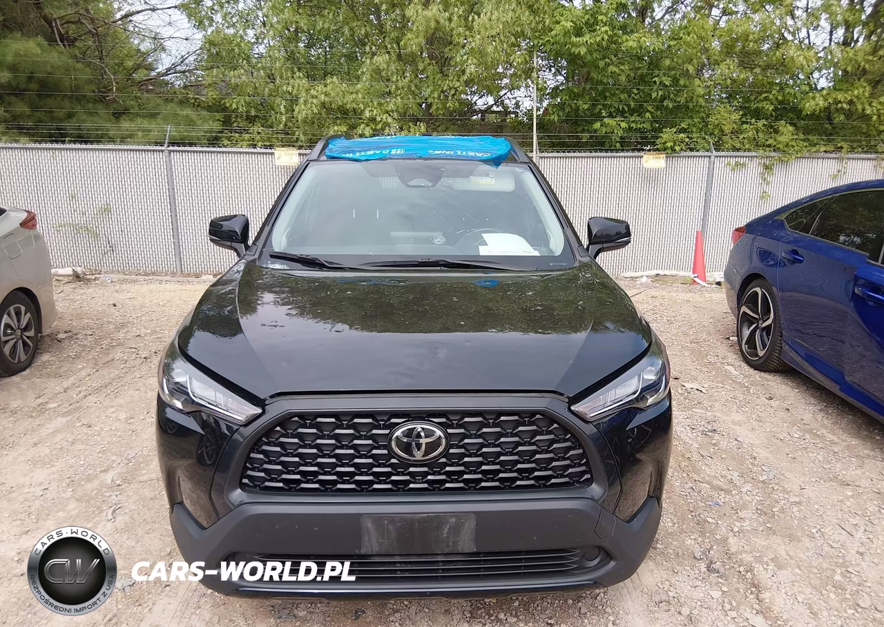 2023 Toyota Corolla Cross Le VIN:7MUBAABG3PV065248 - 12