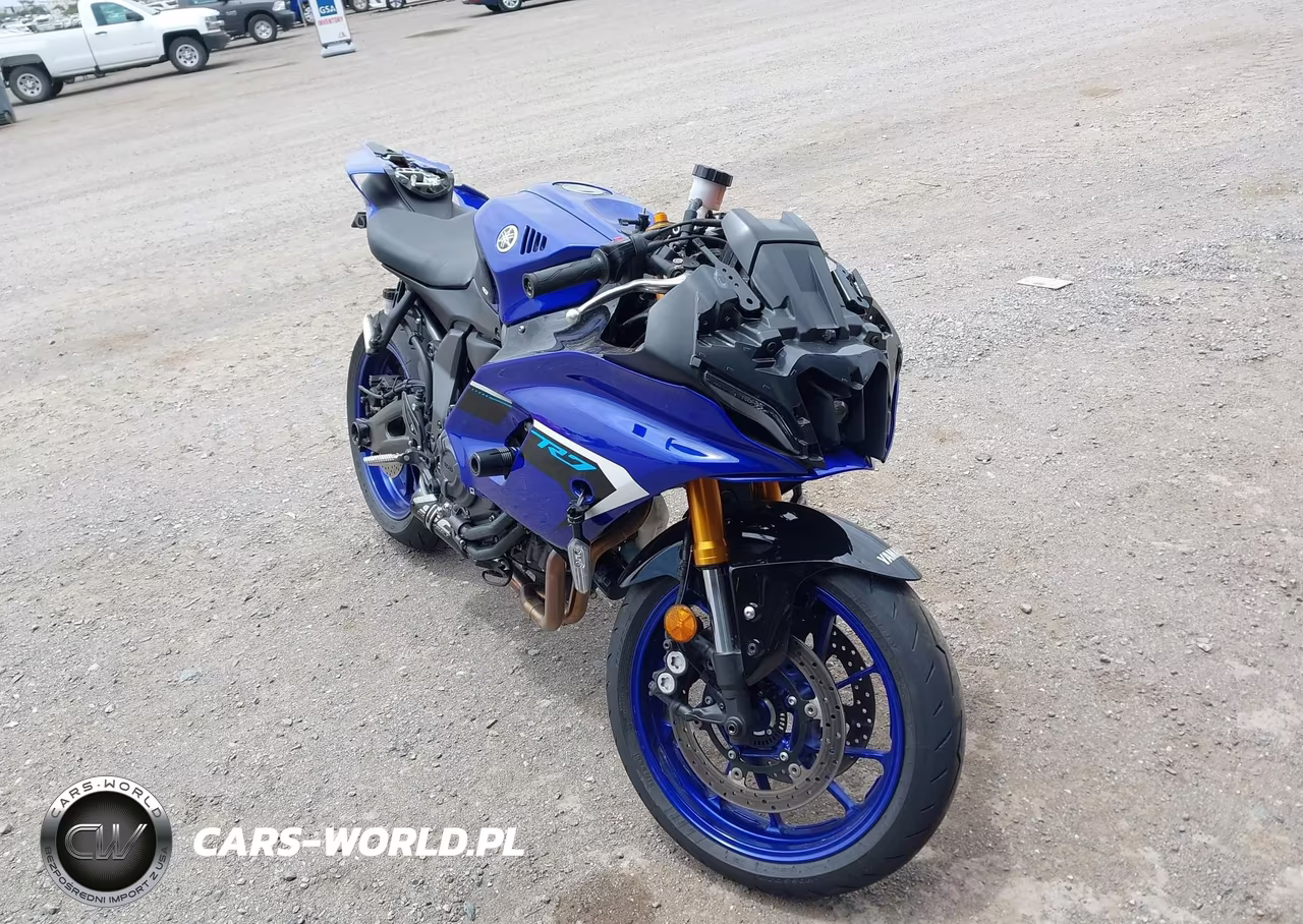 2025 Yamaha Yzfr7