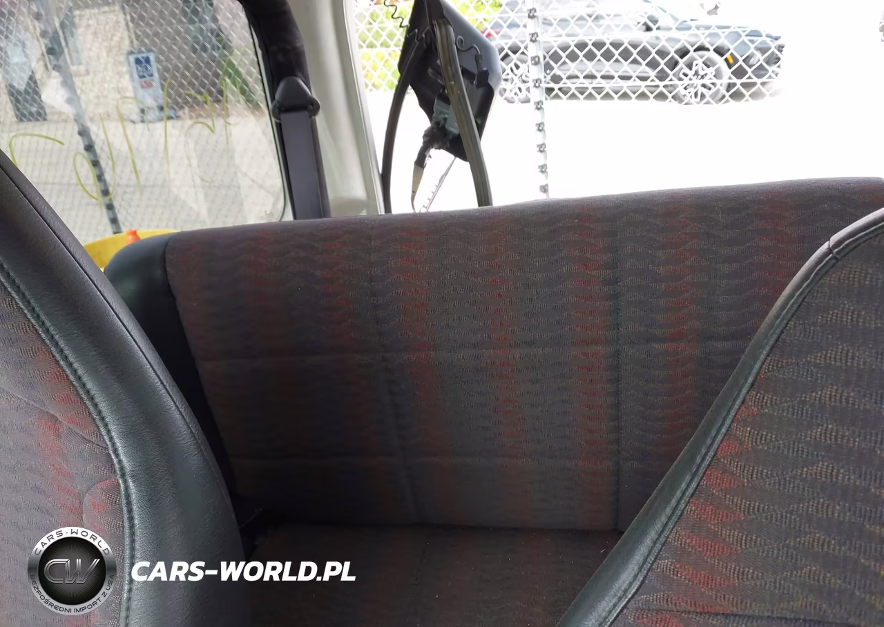2000 Jeep Wrangler Sport VIN:1J4FA49S1YP778002 - 8