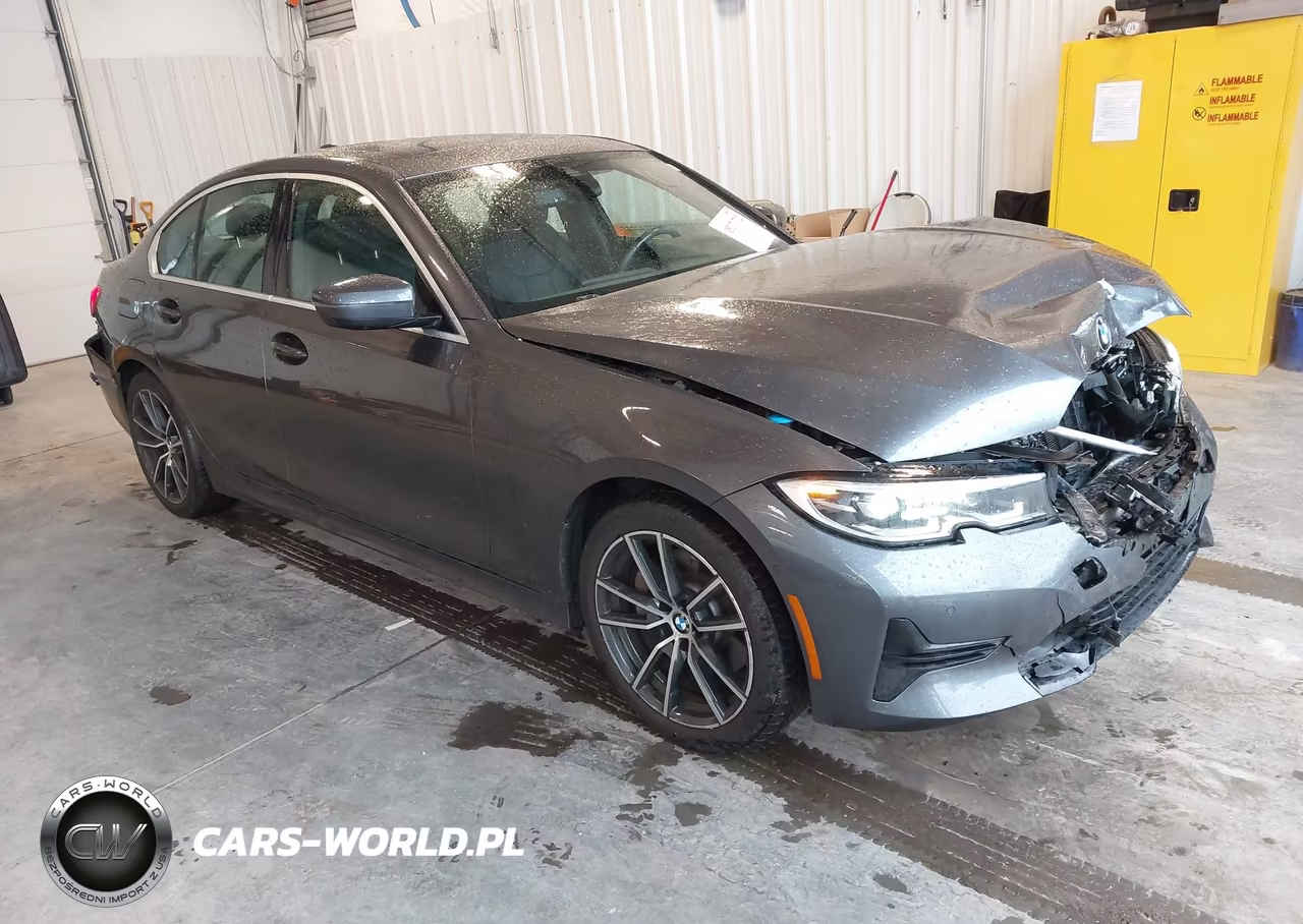 2021 BMW 330I xDrive – zdjęcie 1 z 16