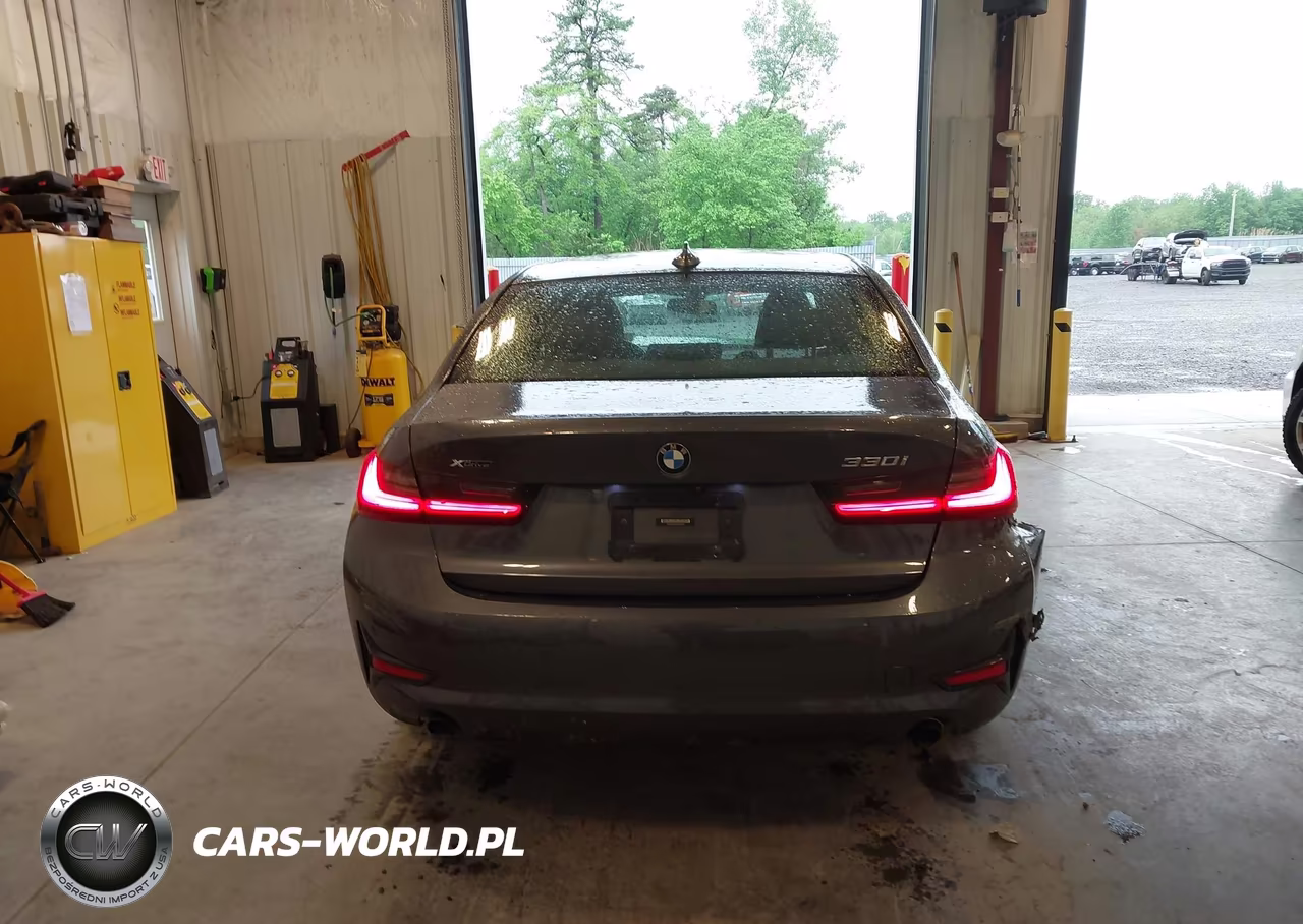 2021 BMW 330I xDrive VIN:3MW5R7J02M8B55760 - 16