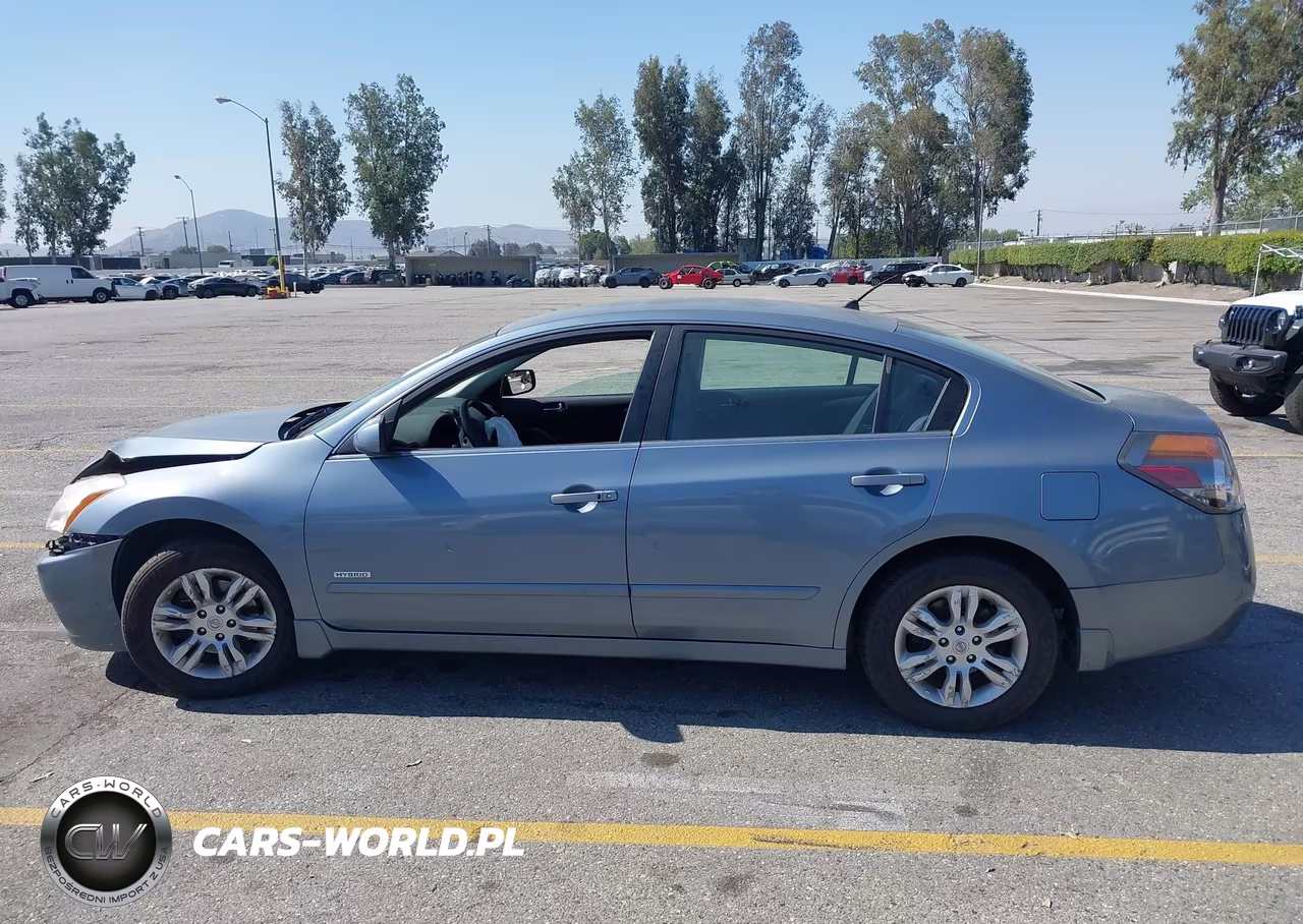 2010 Nissan Altima Hybrid VIN:1N4CL2AP2AC135417 - 13