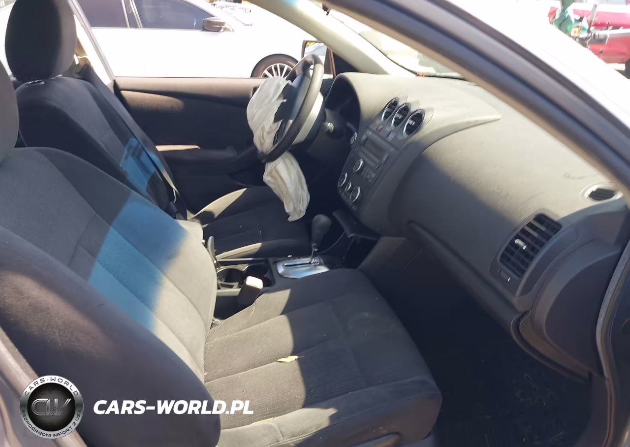 2010 Nissan Altima Hybrid VIN:1N4CL2AP2AC135417 - 5