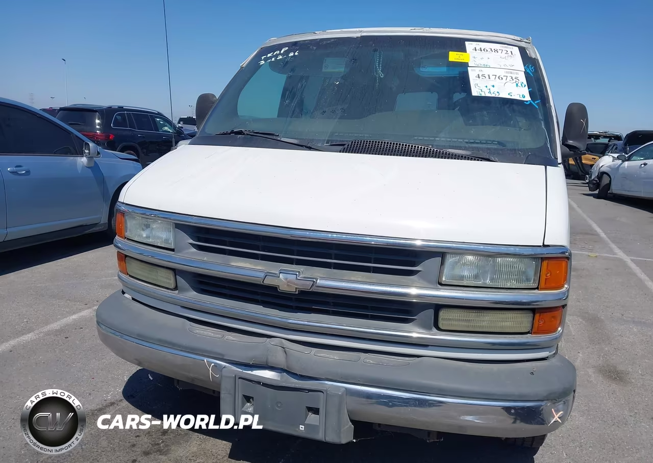 2002 Chevrolet Express VIN:1GCEG15W921221758 - 6