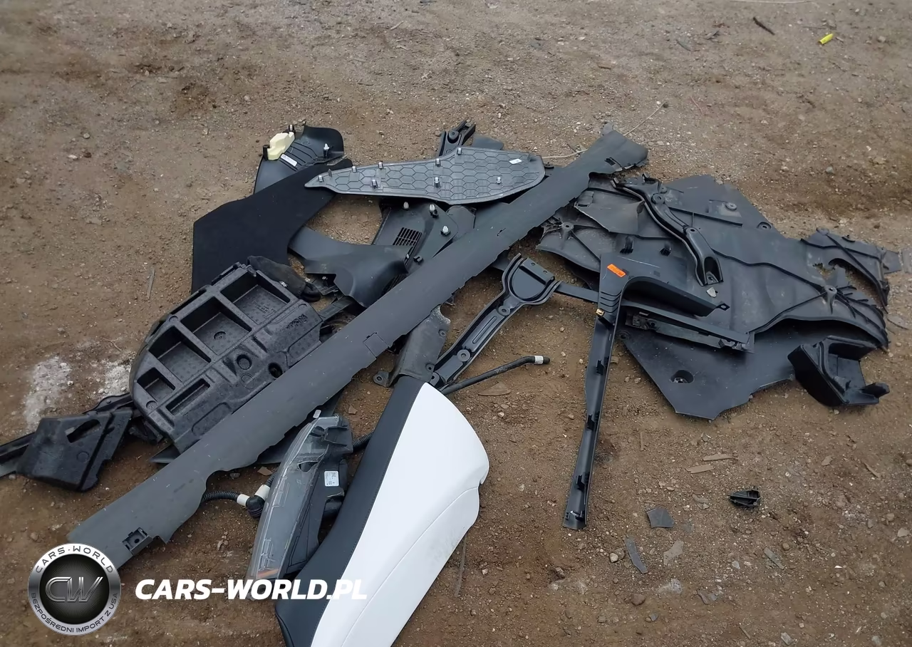 2023 Tesla Model 3 Performance Dual Motor All-Wheel Drive VIN:5YJ3E1EC2PF575199 - 10