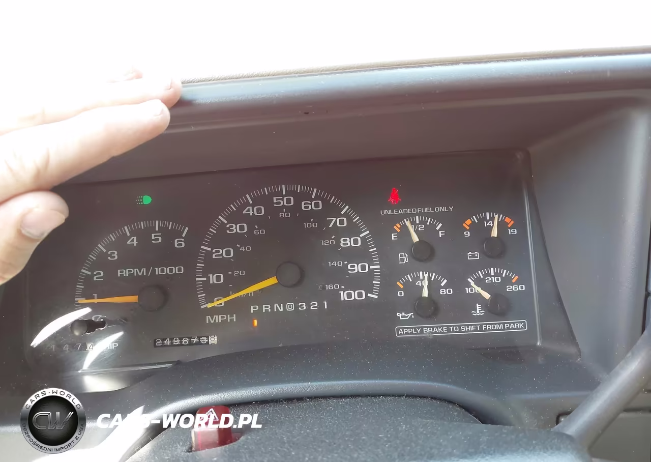 1998 Chevrolet K1500 Fleetside VIN:2GBEK19R0W1178502 - 7