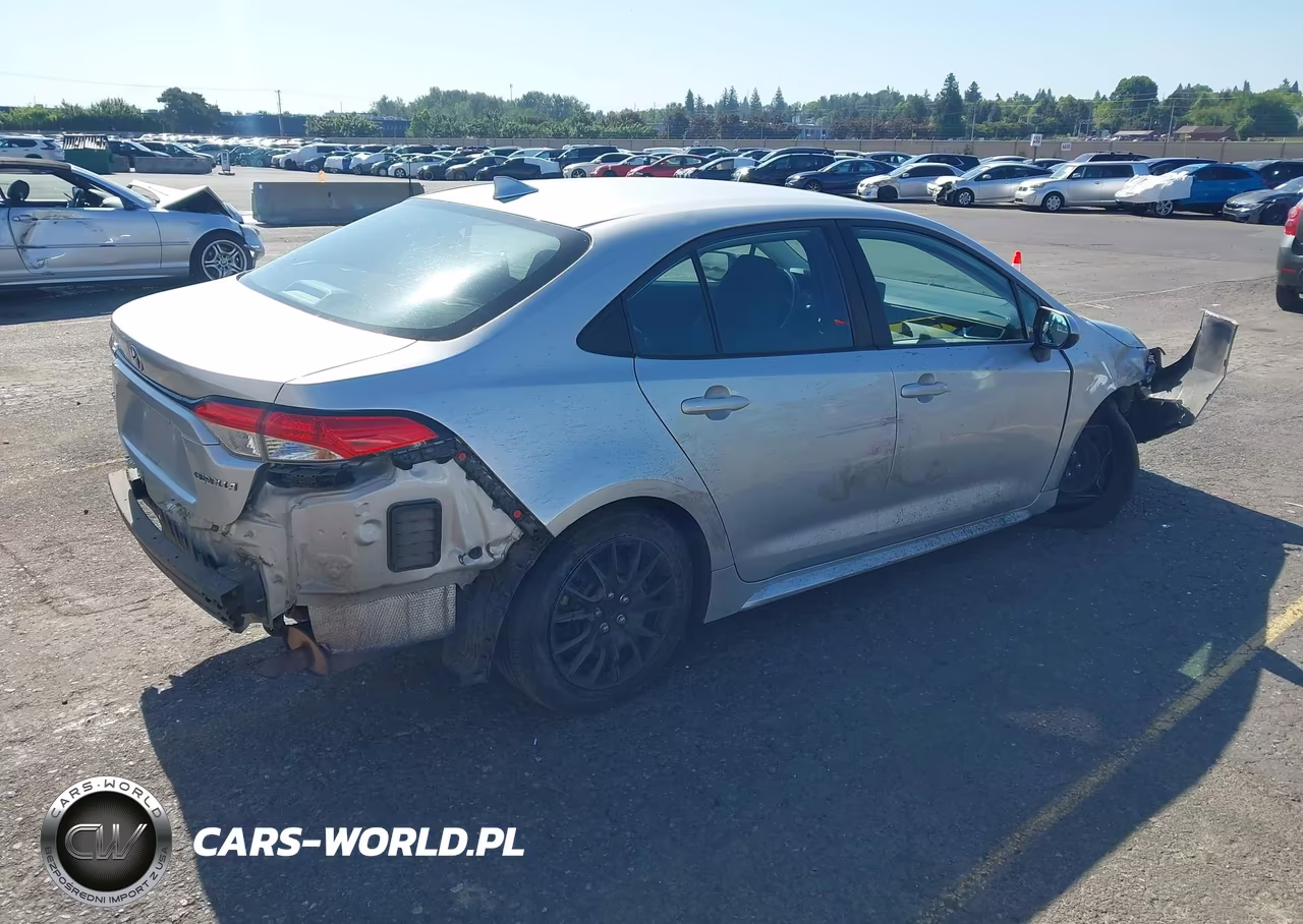 2022 Toyota Corolla Le VIN:5YFEPMAE3NP326360 - 4