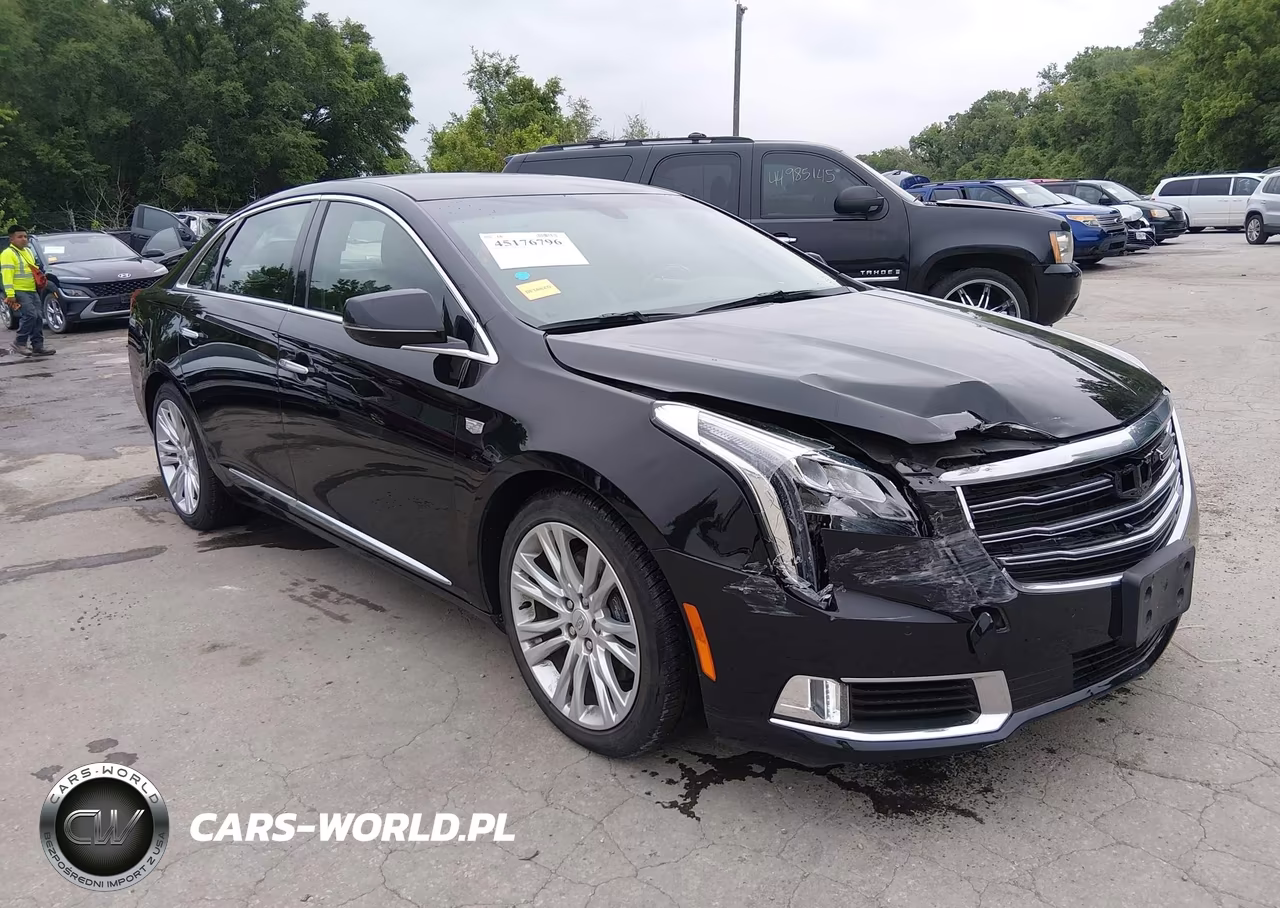 2018 Cadillac Xts Luxury – zdjęcie 1 z 19
