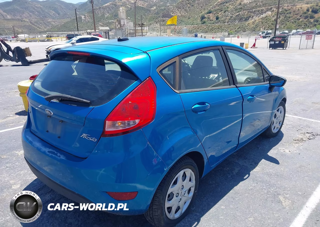 2012 Ford Fiesta Se VIN:3FADP4EJ7CM140656 - 4