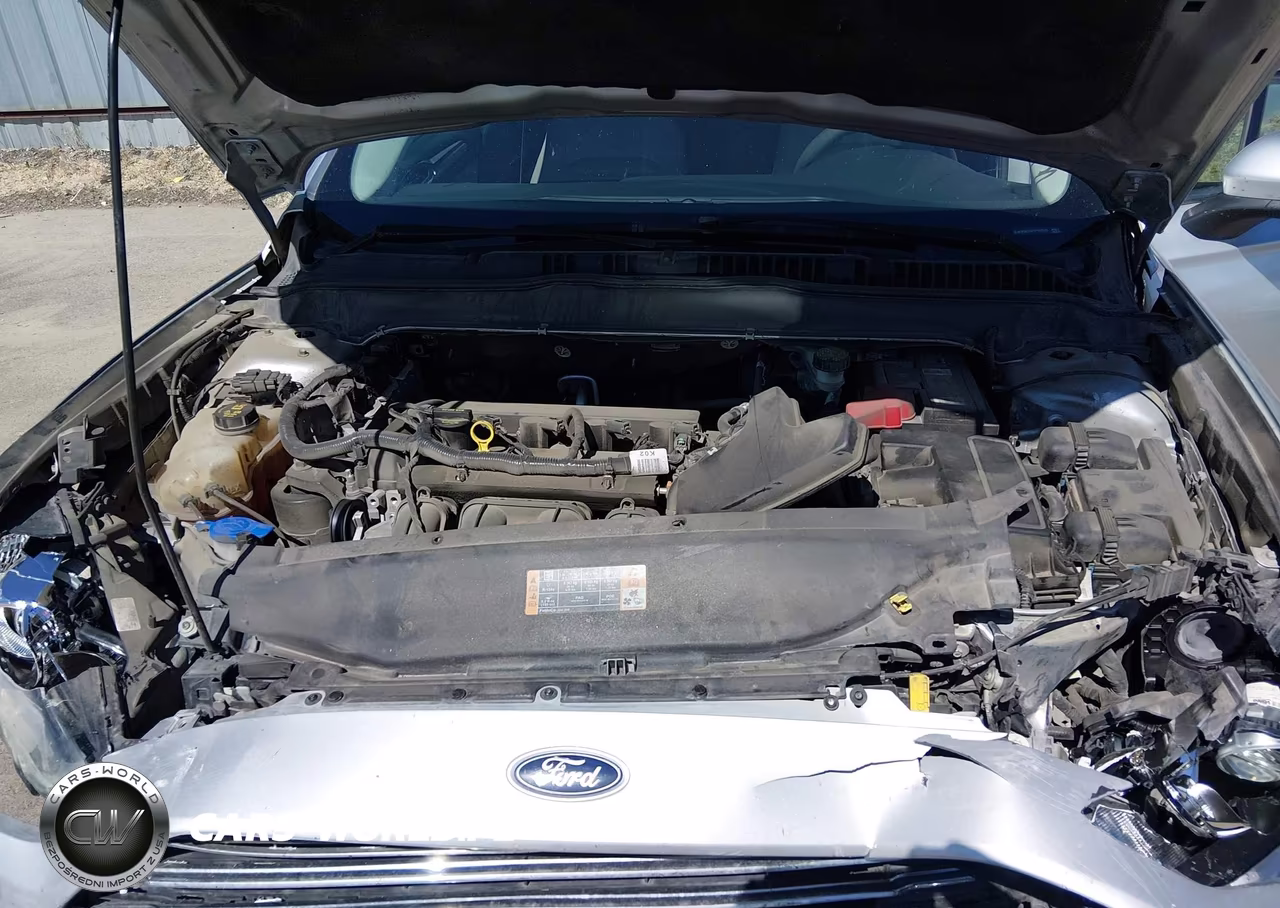 2015 Ford Fusion S VIN:3FA6P0G71FR194576 - 10
