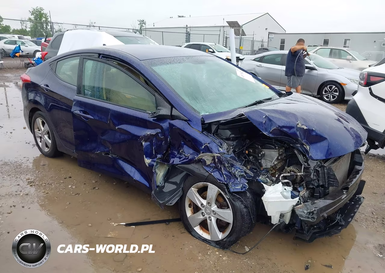 2013 Hyundai Elantra Gls – zdjęcie 1 z 17