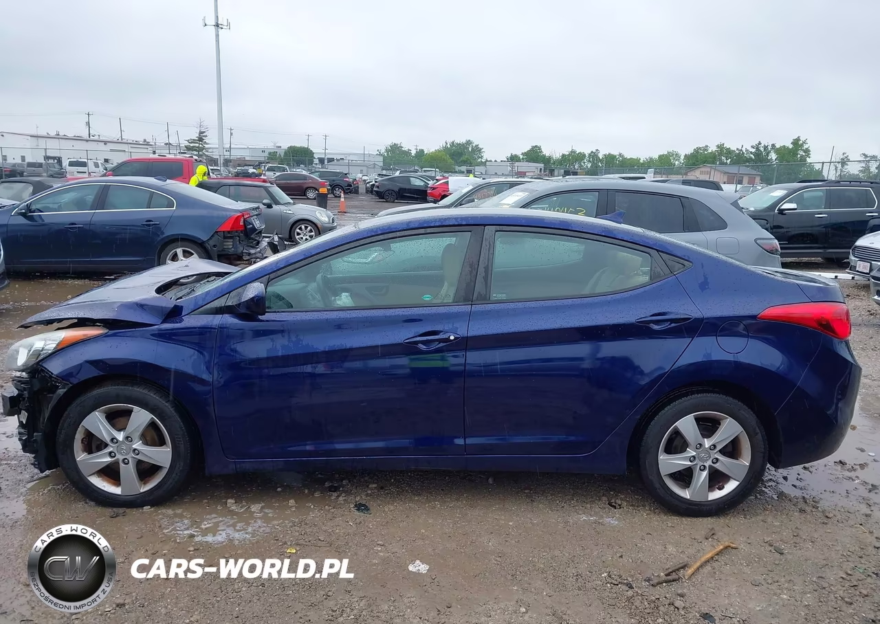 2013 Hyundai Elantra Gls VIN:5NPDH4AE3DH392329 - 15