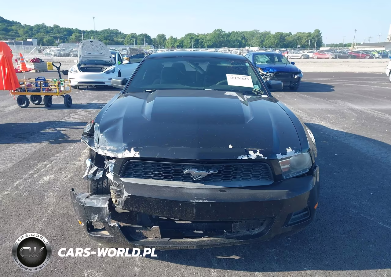 2011 Ford Mustang V6 VIN:1ZVBP8AM3B5114744 - 12