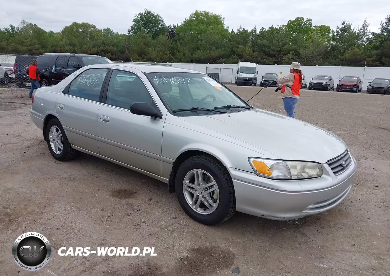 2000 Toyota Camry Le