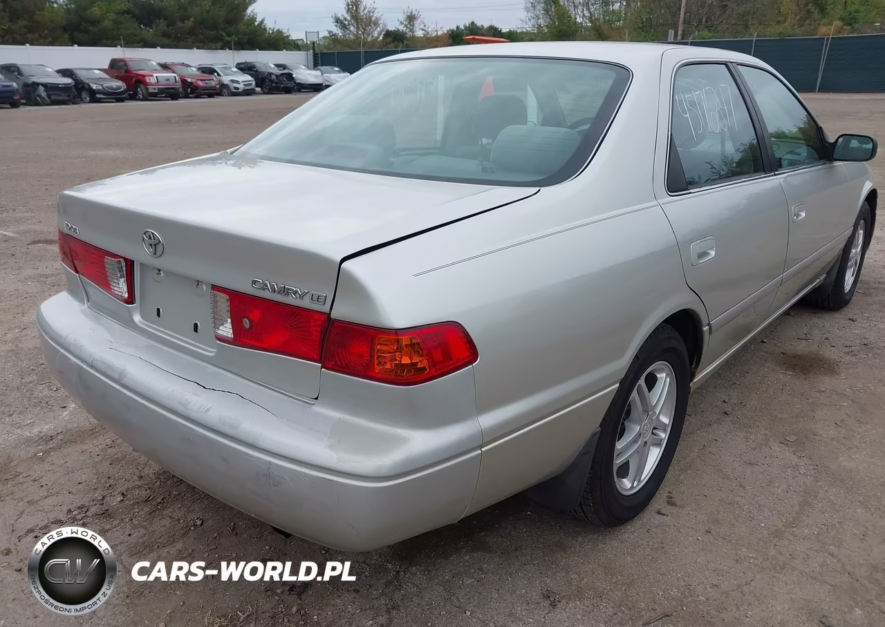 2000 Toyota Camry Le VIN:JT2BG22K2Y0413413 - 6