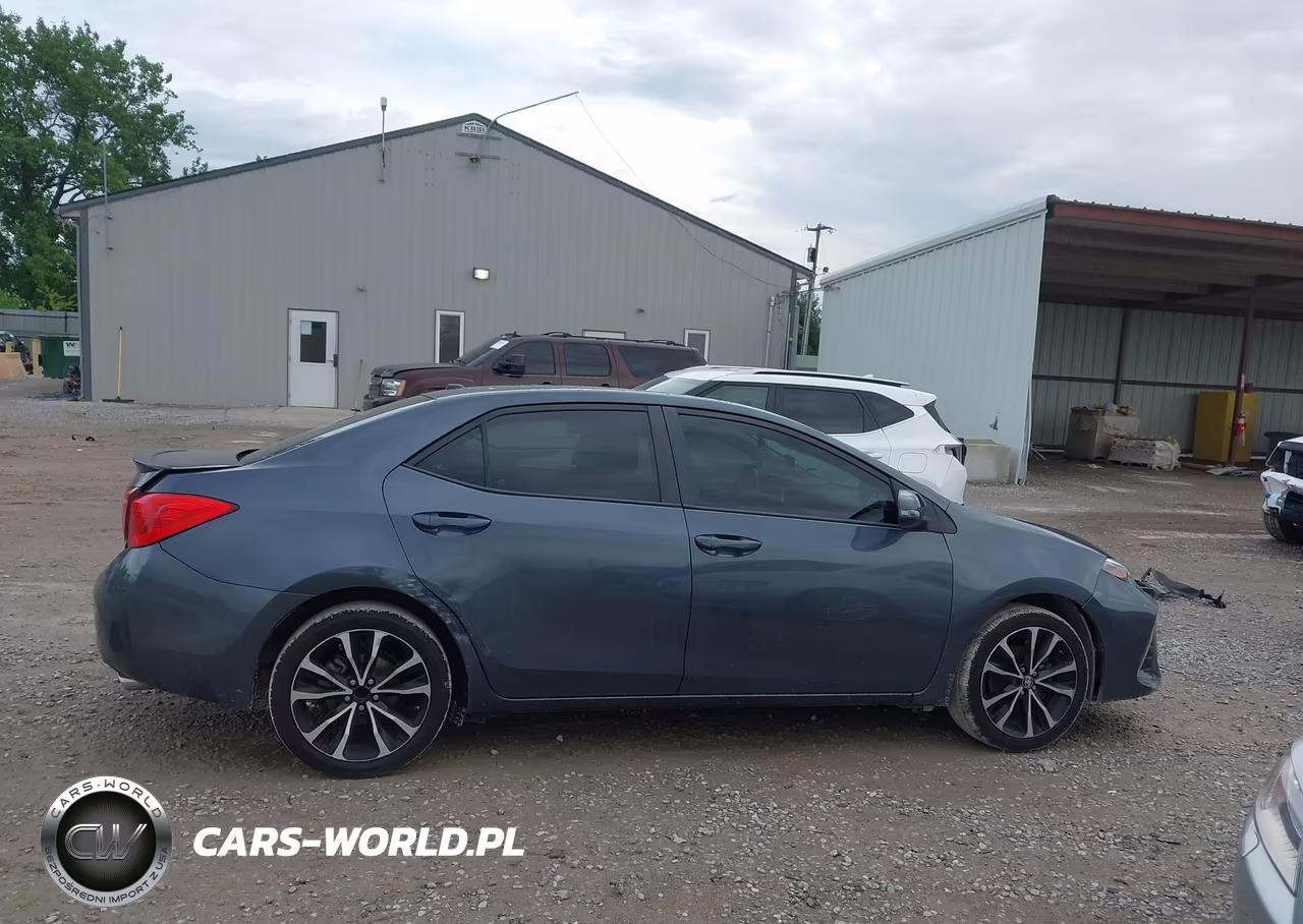 2018 Toyota Corolla Se VIN:5YFBURHE5JP771482 - 13