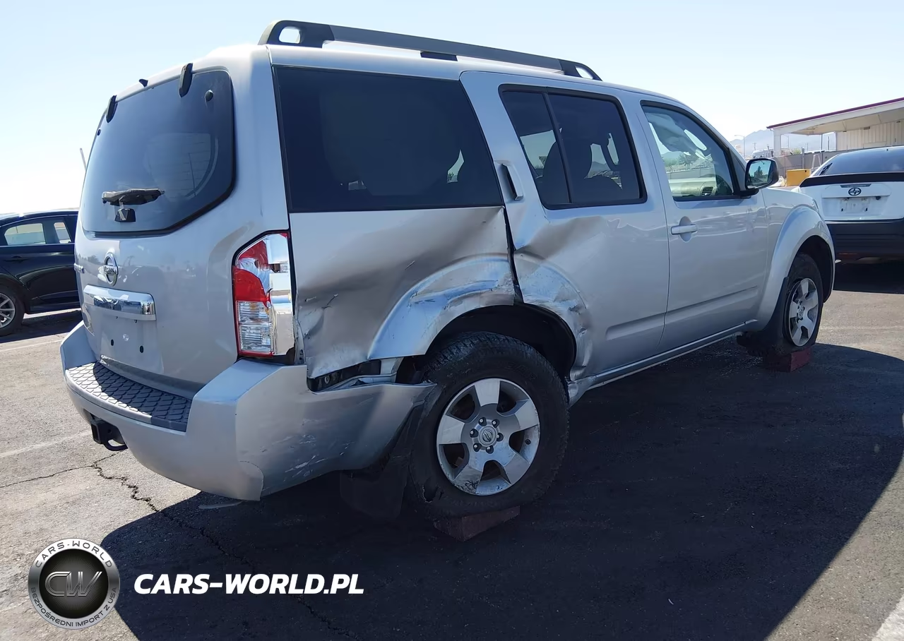 2010 Nissan Pathfinder S VIN:5N1AR1NBXAC603088 - 4