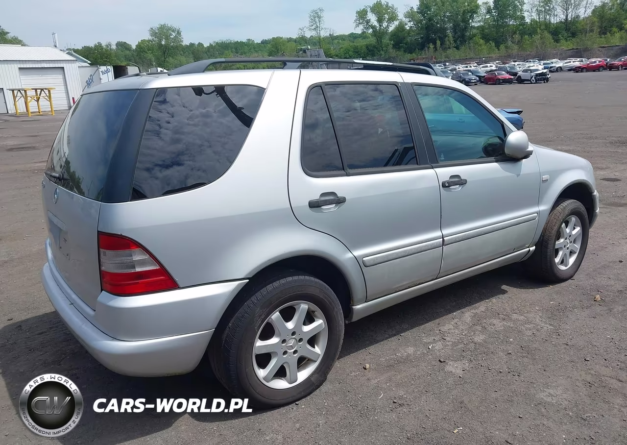2000 Mercedes-Benz Ml 430 VIN:4JGAB72E2YA212805 - 4