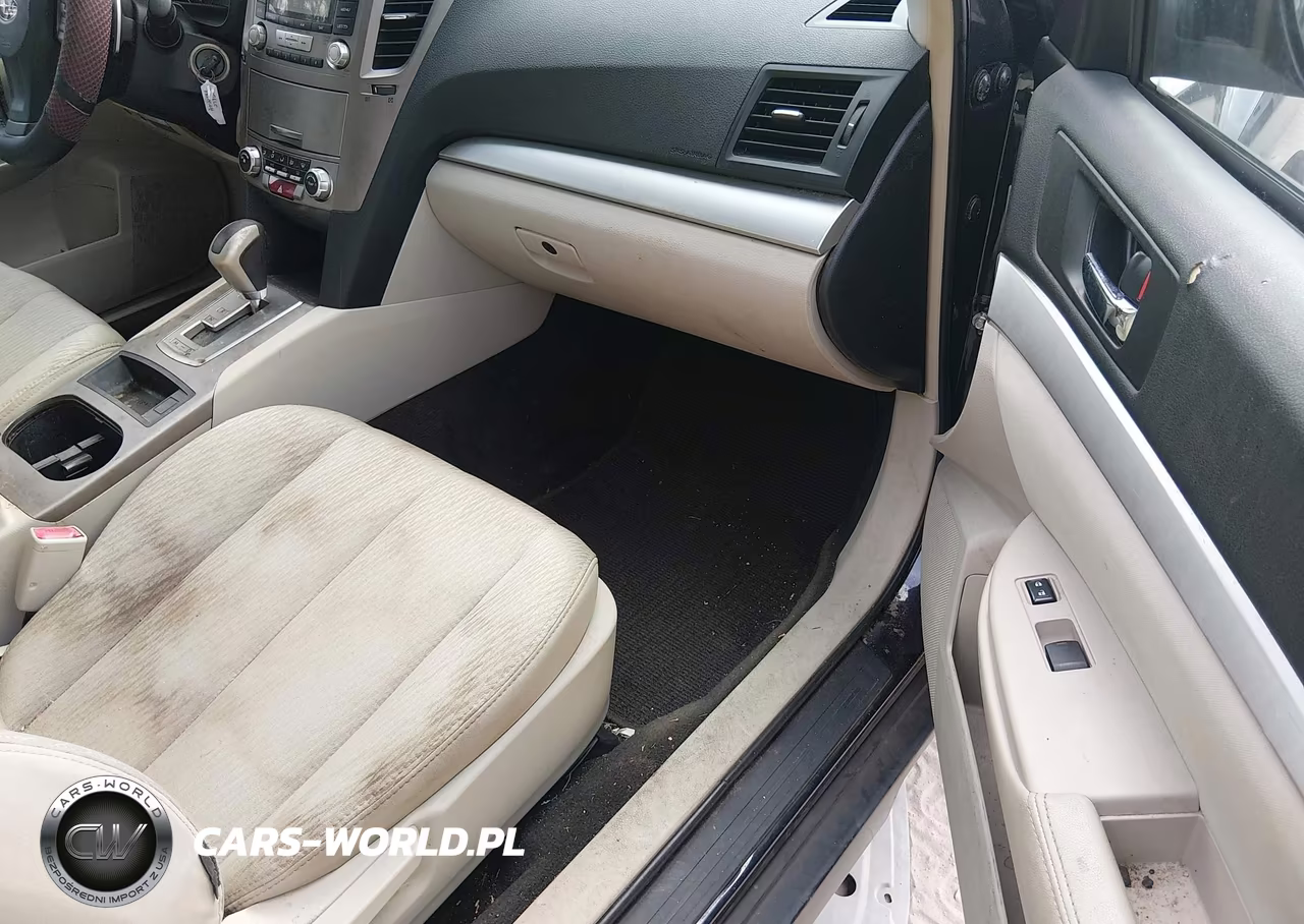2012 Subaru Outback 2.5I Premium VIN:4S4BRCBCXC3278605 - 5