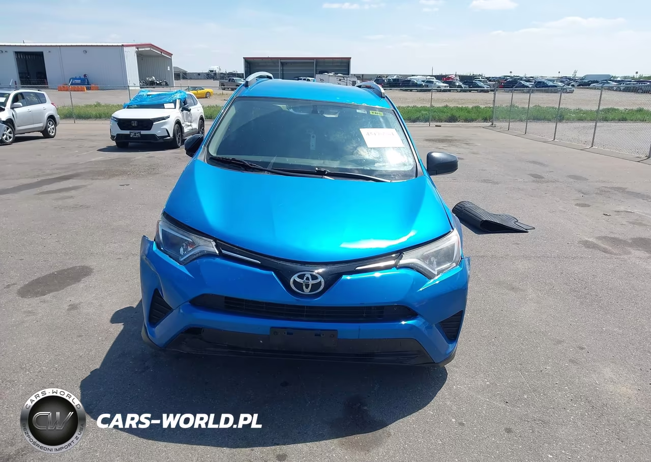 2016 Toyota Rav4 Le VIN:JTMBFREV1GJ095768 - 13