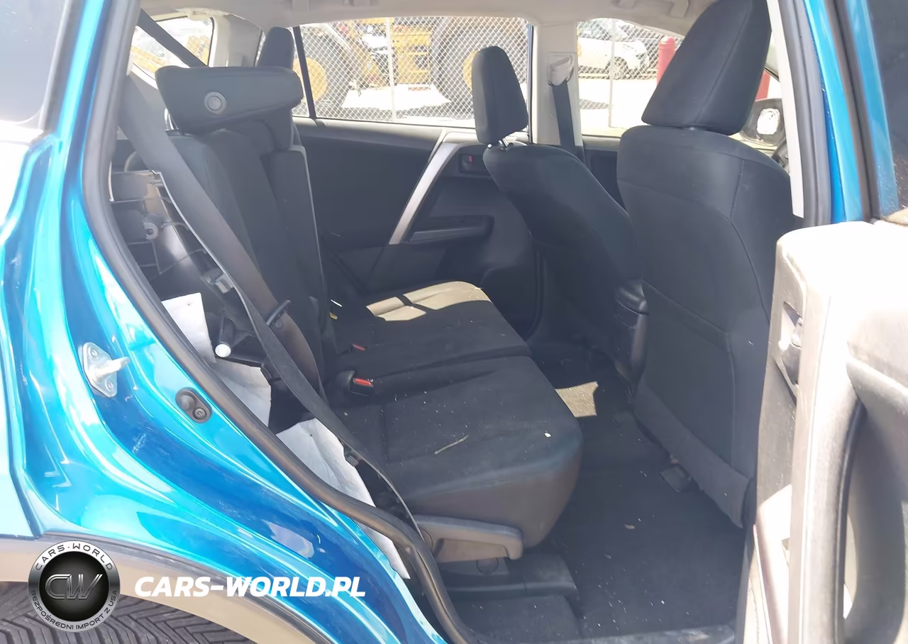 2016 Toyota Rav4 Le VIN:JTMBFREV1GJ095768 - 8