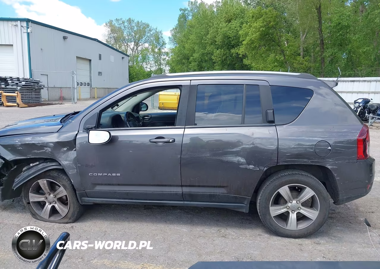 2016 Jeep Compass High Altitude Edition VIN:1C4NJCEA0GD800659 - 14