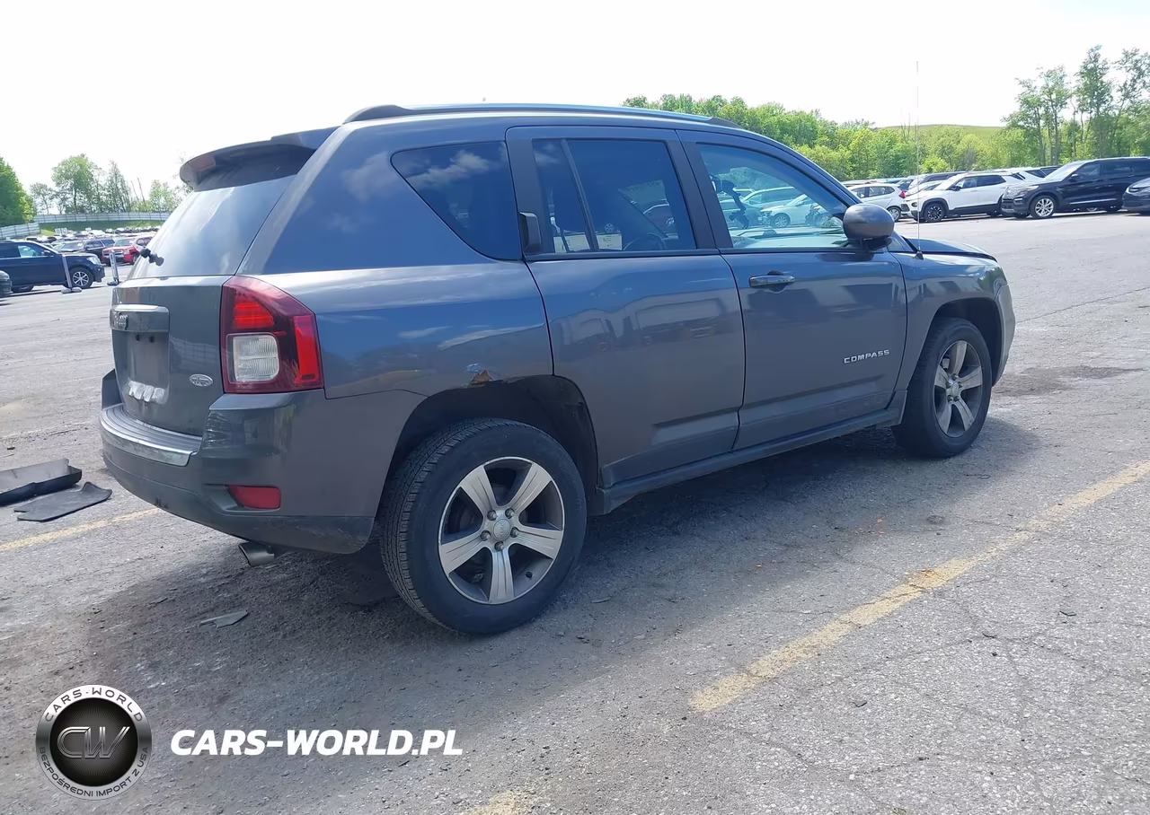 2016 Jeep Compass High Altitude Edition VIN:1C4NJCEA0GD800659 - 4