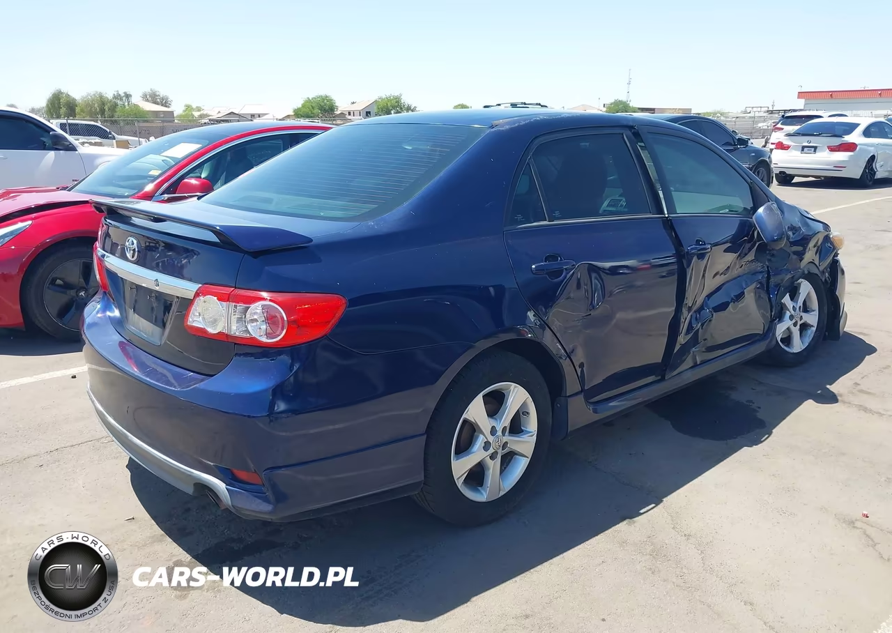 2013 Toyota Corolla S VIN:2T1BU4EE6DC045884 - 4
