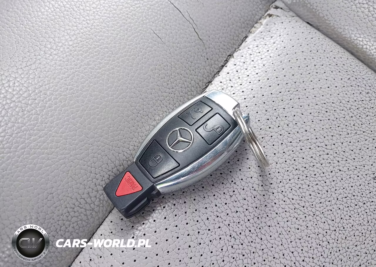 2011 Mercedes-Benz E 350 VIN:WDDHF5GB4BA284354 - 11