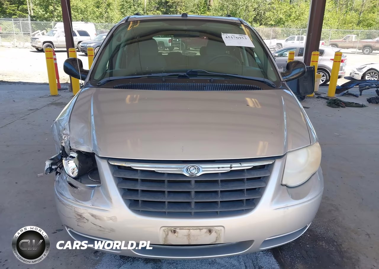 2005 Chrysler Town & Country Lx VIN:2C4GP44R75R472347 - 12