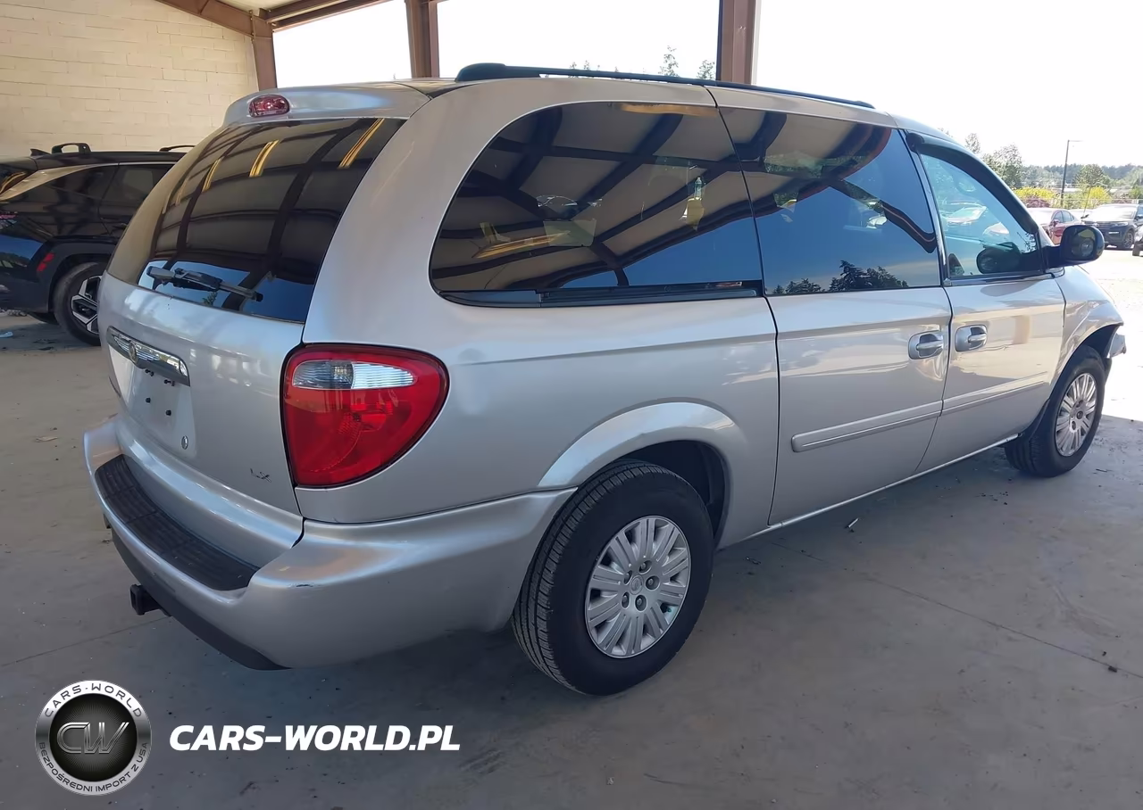 2005 Chrysler Town & Country Lx VIN:2C4GP44R75R472347 - 4