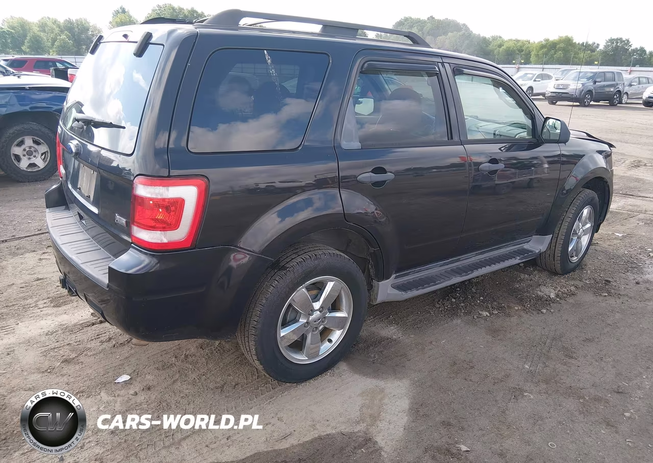 2011 Ford Escape Xlt VIN:1FMCU9DG2BKB20513 - 4
