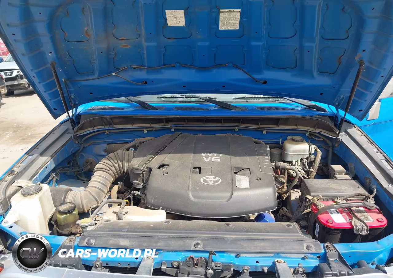 2007 Toyota Fj Cruiser VIN:JTEZU11F070002454 - 10